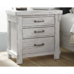 Brashland Three Drawer Nightstand White - Signature Design By Ashley